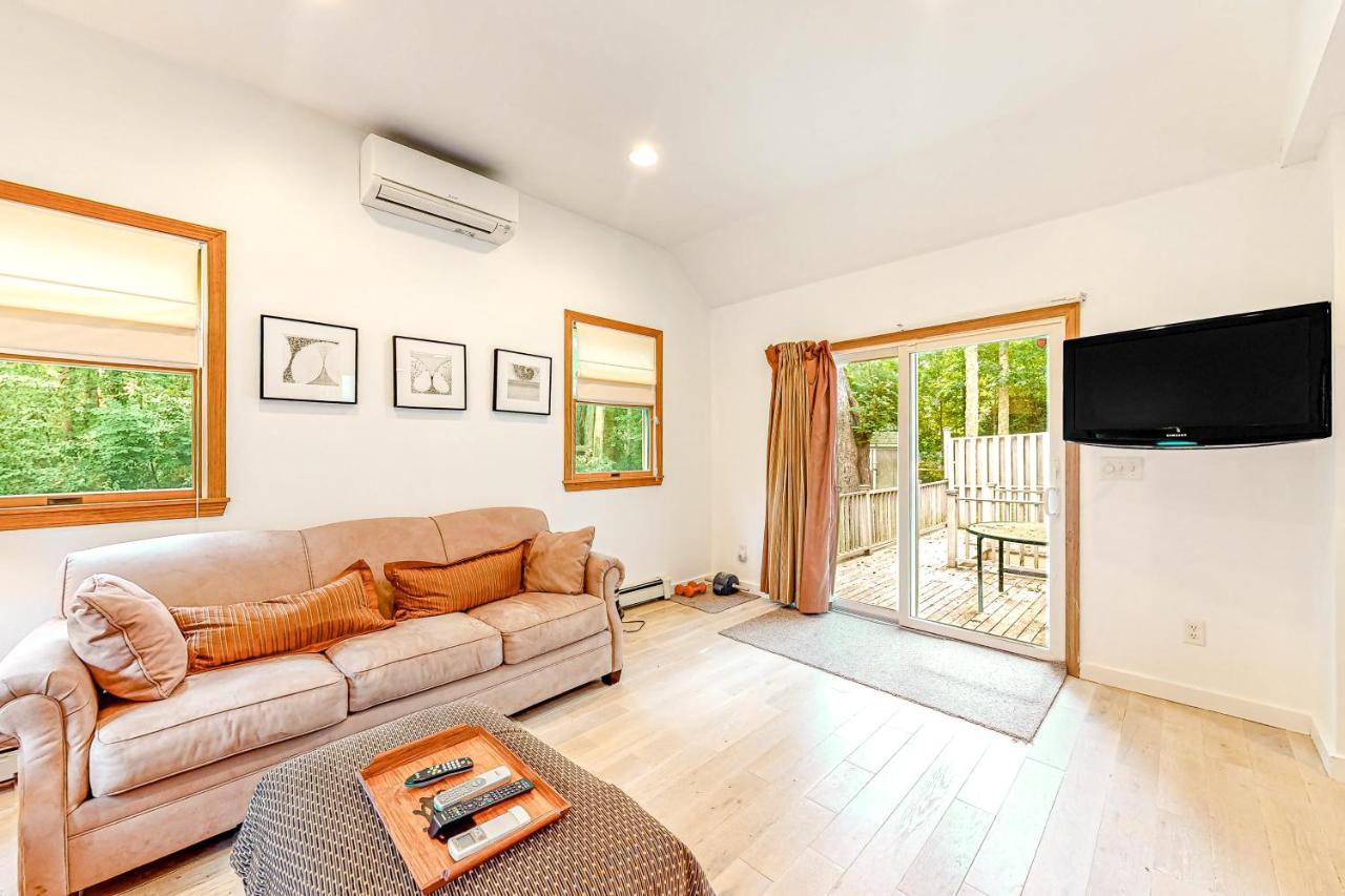 Lake Shore Living Falmouth Esterno foto