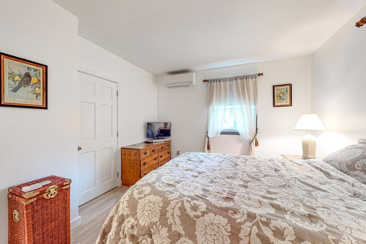 Lake Shore Living Falmouth Esterno foto